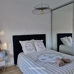 HOME ET HOLIDAY Le Petit Manseng