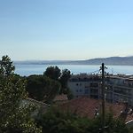Villa Iris