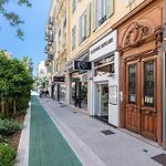 Charming Central 1 Bdr