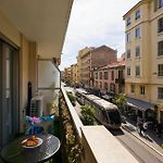 Moderne 2/3 Pieces Pres Du Port