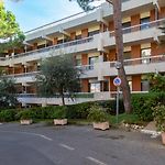 Sea View Apartment In Residence With Swimming Pool!