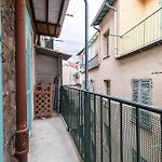 Pretty & Quiet Studio In Port Area