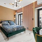 Nice Renting - 4France - Luxury & Comfort Suite By The Sea & Terrace