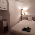Beautiful Old Town Flat, Near The Beach
