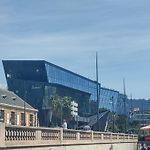 Joli studio fonctionnel climatisé