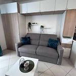 Studio dans villa proche mer
