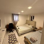 Jolie appartement Nice proche mer et aéroport Une chambre plus salon avec cuisine