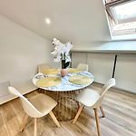 Appartement Climatise - 2Min Plage-Tram-Restaurant