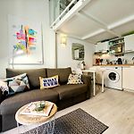 Duplex Central Close Beaches And Shops And Balcony