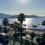 Beach Front, Superbe Appartement Pour 4 Personnes