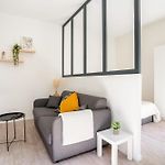 06Bz - Modern Apartment In The Heart Of The Port