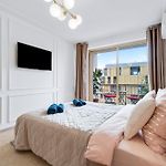 Studio Elegant Avec Balcon Proche Mer Et Tramway