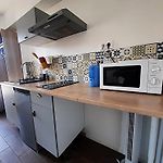 La chambre 2, Climatisée AC, Calme, Cuisine privée