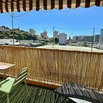 Modern & Cosy 3 Bedrooms Train Tramway