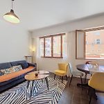 Nestor&Jeeves - Escapade - Central - Near Beach