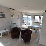 HELIANTHE - Superbe appartement avec terrasse vue mer et Château au Port de Nice