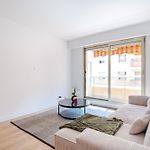 Near Old Town And Apartment Fully Renovated