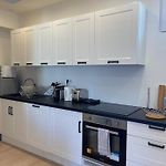 Appartement A 2 Pas De La Mer Et Parking Prive