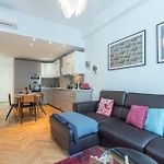 Charmant 3 Pieces 4 Pers WiFi AC