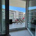 Le soleil Niçois, proche du port