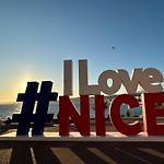 Au Port De Nice Sublime 2 Pieces Renove A Neuf Climatise