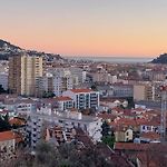 Appartement 4 Pieces Avec Vue Mer Et Stationnement Prive A Nice