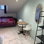 Hostel Lyonnais