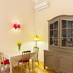 Magnificent spacious apartment in an Old Niçois Palace