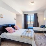 Plaza Terrace Ap4065 By Riviera Holiday Homes