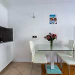Azur Central Flat