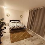Grand et beau studio de 63 m