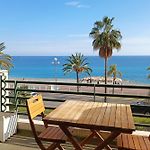 Charming T1 With Terrace And Sea View