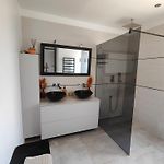 Villa Moderne Piscine Jacuzzi