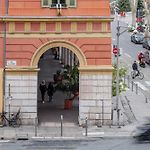 Joli 2 pièces au port de Nice