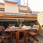 1 Bed, Center Of Nice With Ac