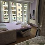 Gloria Apartments