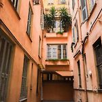 Studio Lumineux Et Renove, Au Coeur De La Ville, Nice Centre