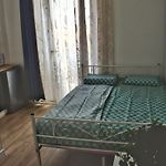 Studio In The City Center, Private Bathroom
