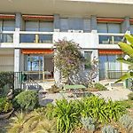 Cosy Sea Front Garden Nice