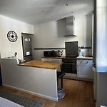 Coquette studio YourHostelper