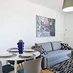 3 Air-Conditioned Rooms With Unobstructed View