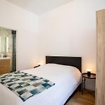 Iconic Ap4460 By Riviera Holiday Homes