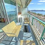 Sea Front Holiday Saphir