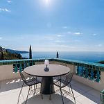 New - Sea View - Splendid Apartment