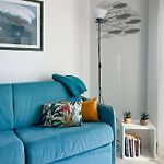 Risso - Charming One Bedroom With A Balcony
