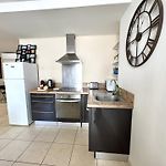 Aparthotel Riviera - Hotel Des Postes 2 - City Center Massena