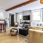 Appartement de charme en plein coeur du vieux Nice