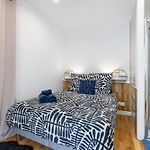 Nice Renting - 5 Massena - Elegant Air-Conditioned Cocoon Quiet Patio Massena