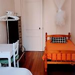 Guest Bedroom In Private Home, Quiet, Elegant, 10 Mins To Beach, 1 Triple And 1 Double Bedrooms