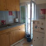 Appartement 1 pièce à deux pas de la plage et à 10min du centre ville et la gare 15 minutes de l\'aéroport